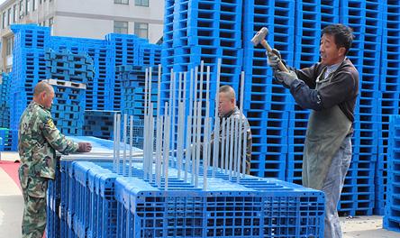 中創新航攜手軒盛塑業